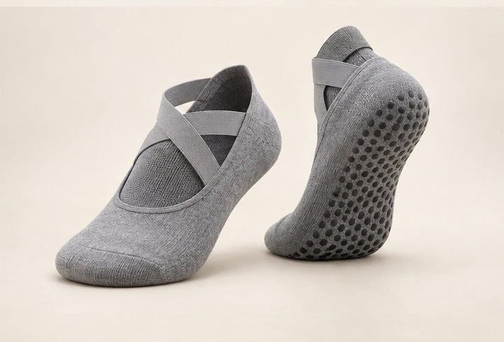 Studio Low-Cut Grip Socks — Modhie Sports MS-38D
